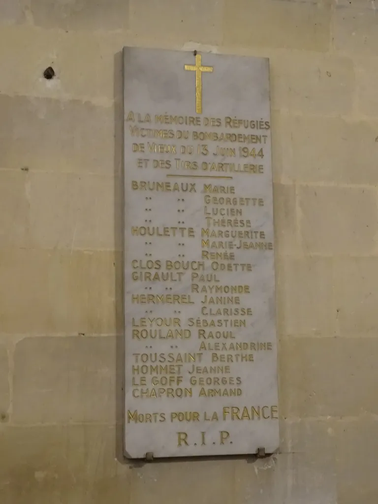 Plaques aux Morts 39-45 de Vieux