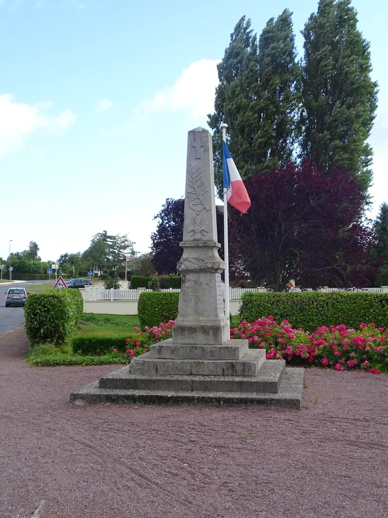 Monument aux Morts de Maltot