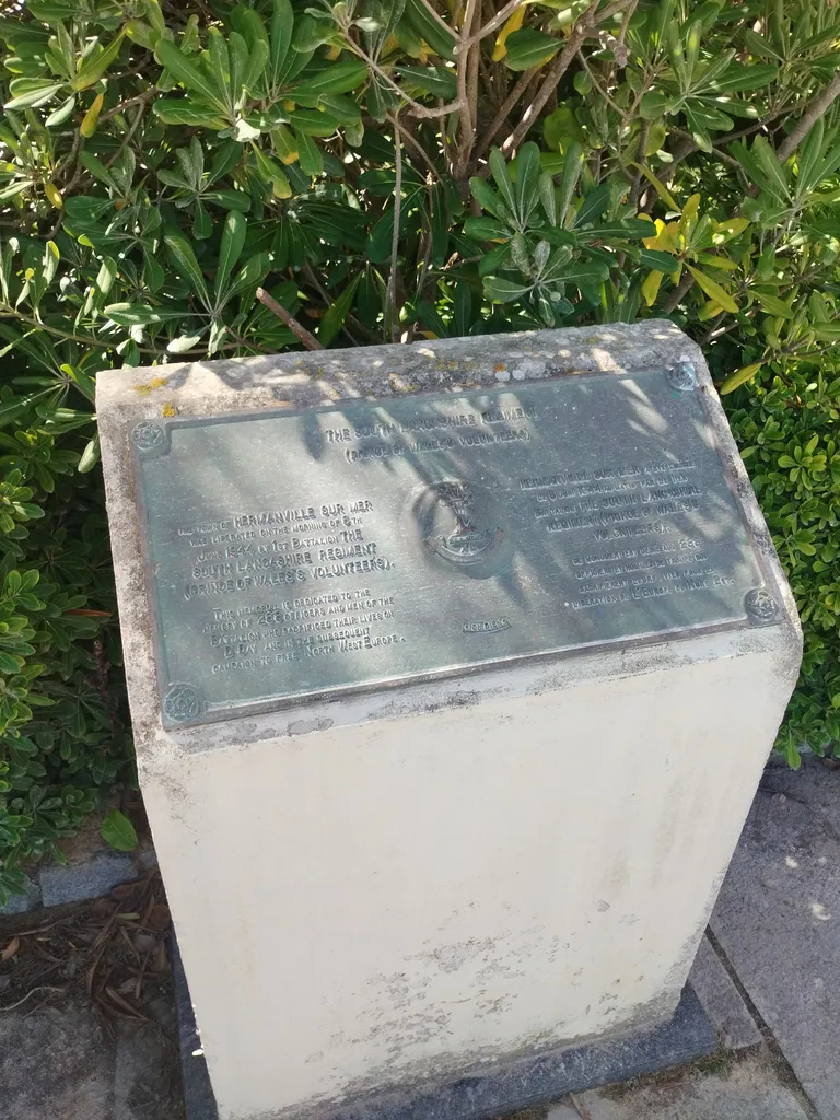 Plaque The South Lancashire Regiment à Hermanville-sur-Mer