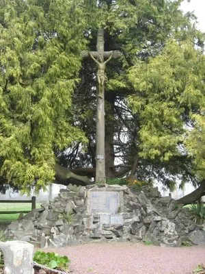 Monument aux morts de La Bazoque