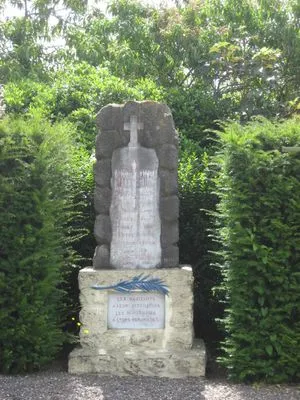 Monument aux morts du Mesnil-Guillaume