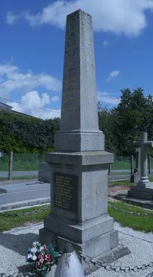 Monument aux morts de Saint-Denis-Maisoncelles