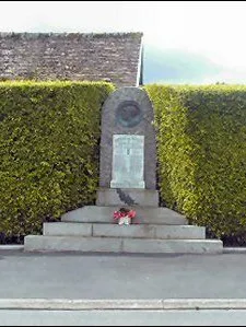 Monument aux morts de Biéville-sur-Orne à Biéville-Beuville