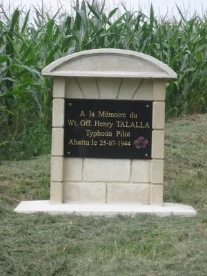 Stèle Soldats britanniques d'Airan