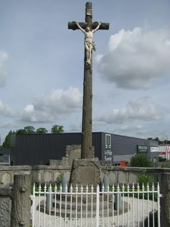 Monument aux morts de Neuville à Vire-Normandie