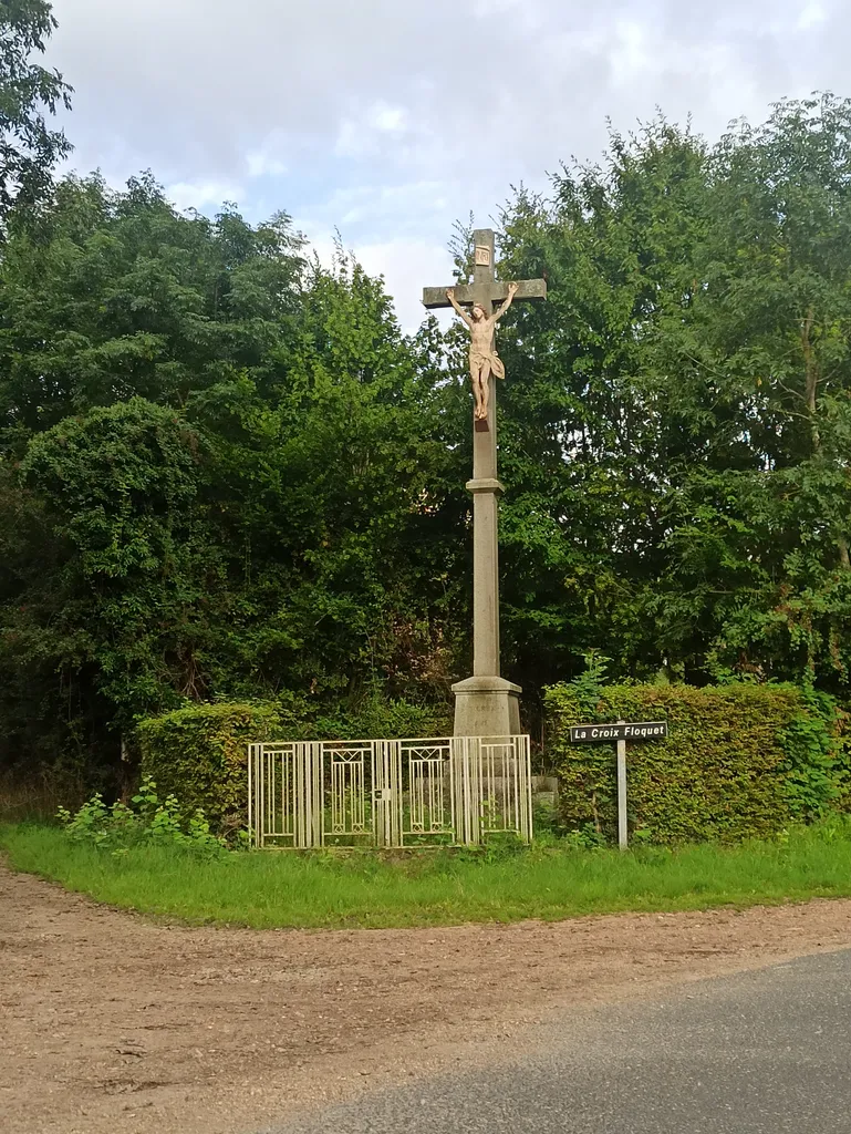 La Croix Floquet à Saint-Martin-de-Bienfaite-la-Cressonnière