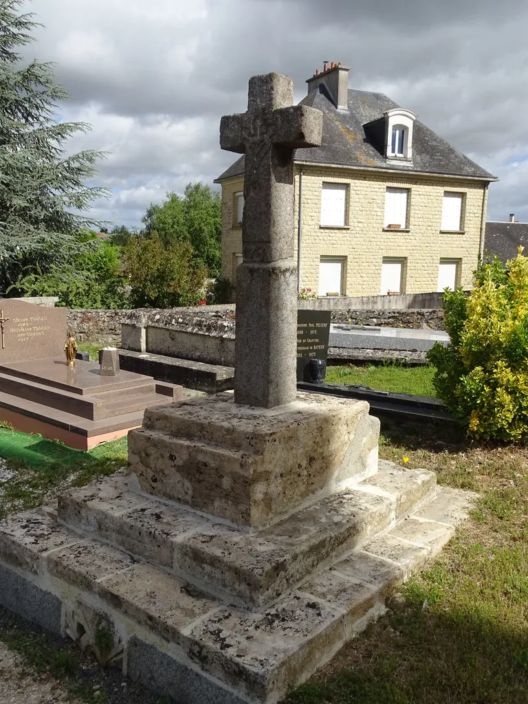 Calvaire de l'Église Notre-Dame-de-l'Annonciation à Esquay-Notre-Dame 