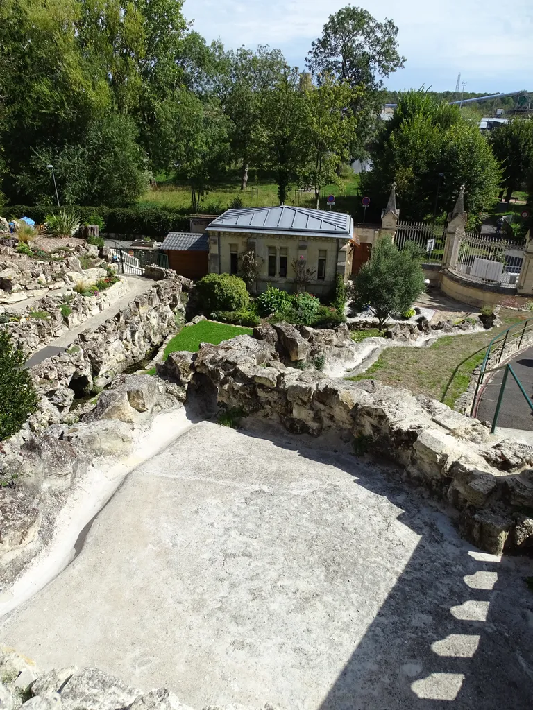 Grotte de Lourdes à Hérouville-Saint-Clair
