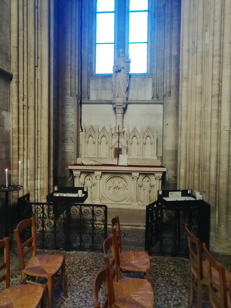 Église Saint-Georges d'Isigny-sur-Mer