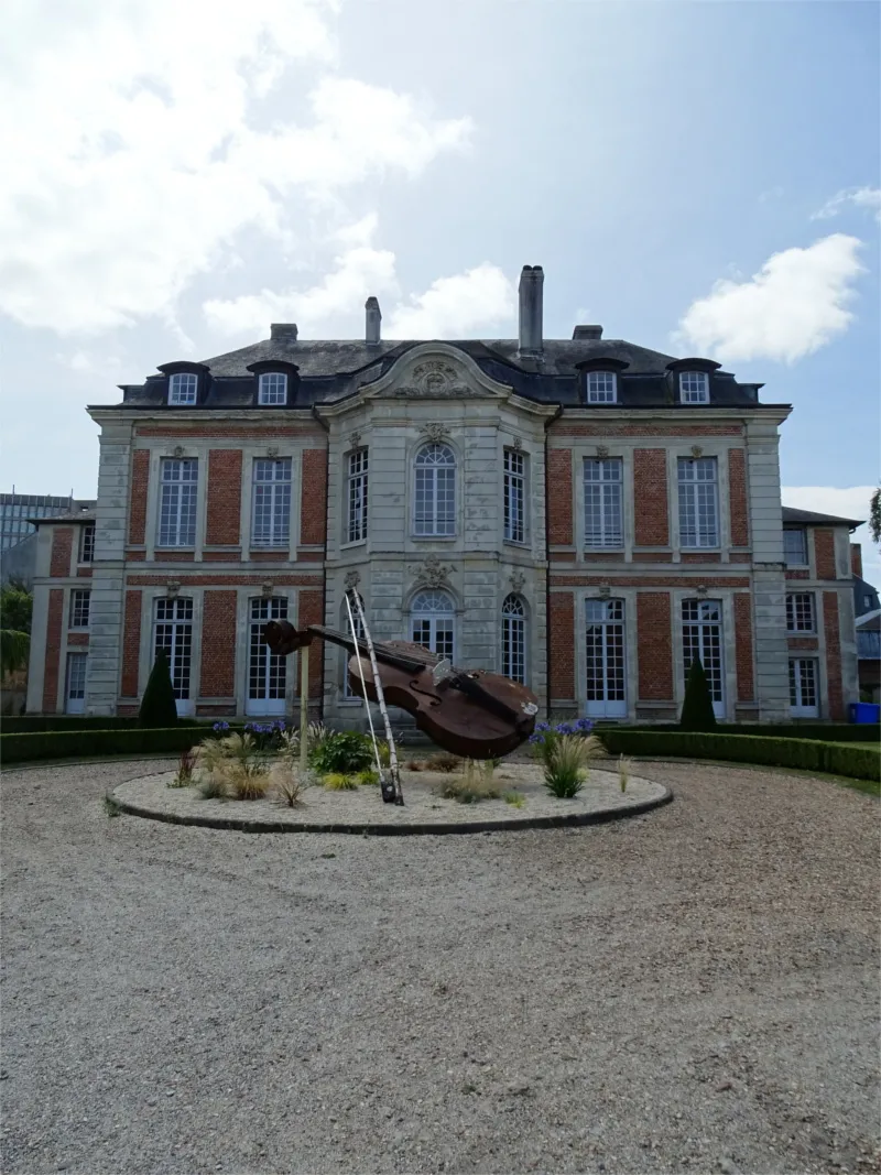 Hôtel du haut doyenné à Lisieux