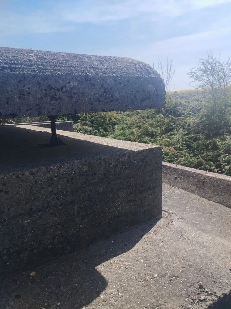 Poste de commandement de tir à Longues-sur-Mer