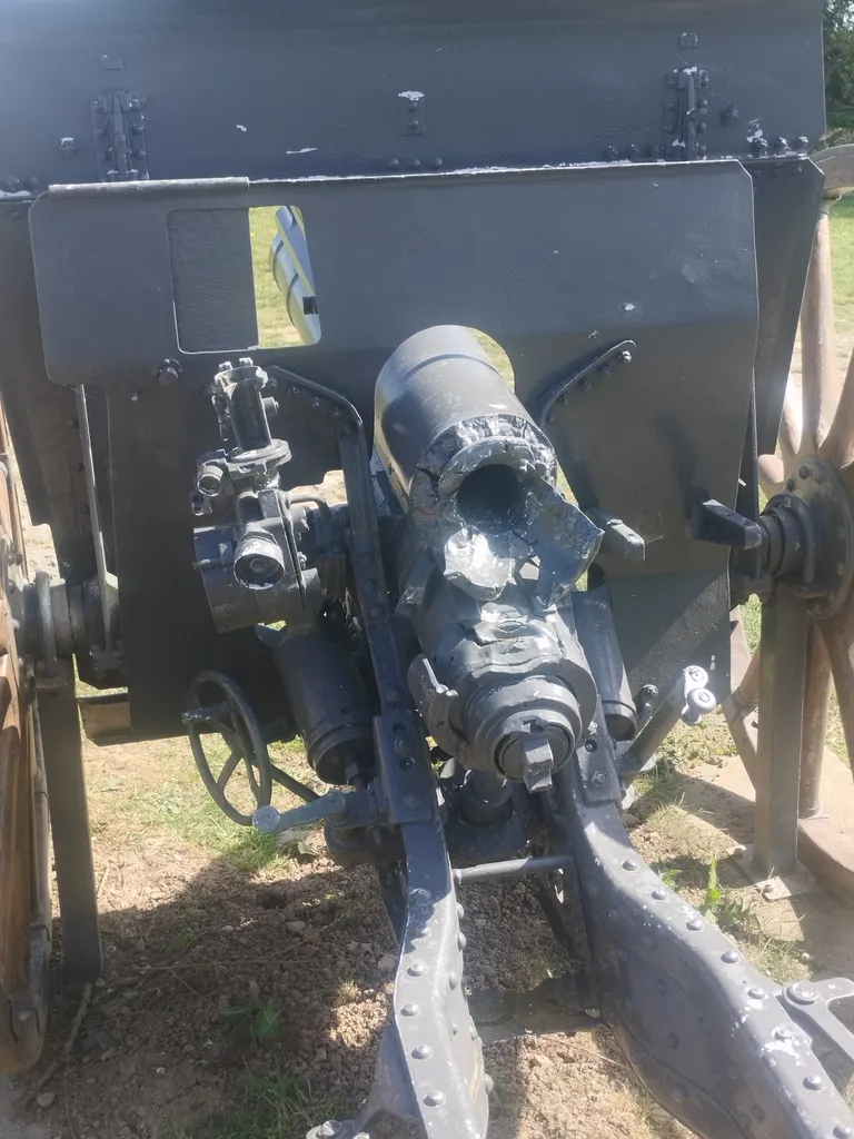 Canon russe Pulitov à Longues-sur-Mer
