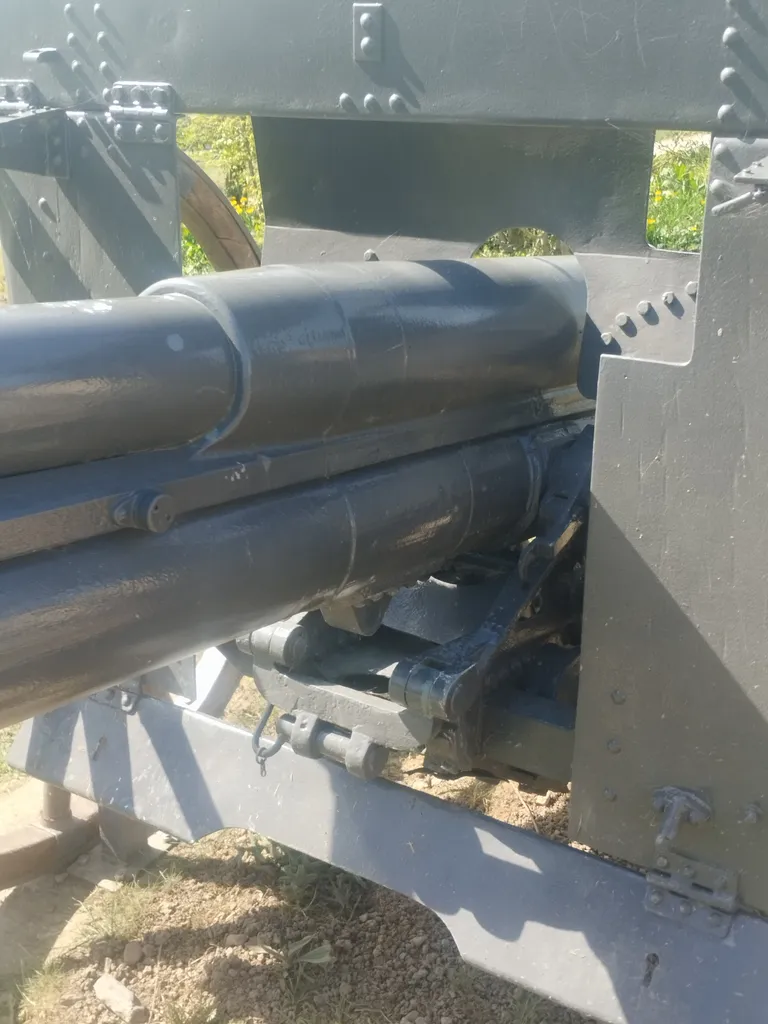 Canon russe Pulitov à Longues-sur-Mer