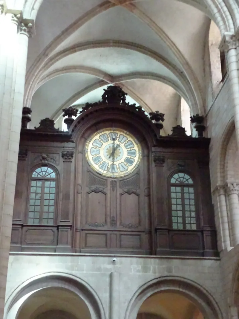 Horloge de l'Église Saint-Étienne de Caen