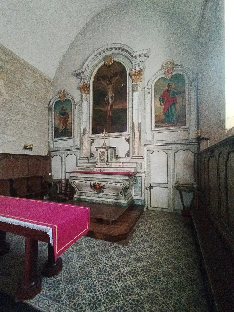 Maître-autel de l'Église Saint-Pierre à Biéville-Beuville