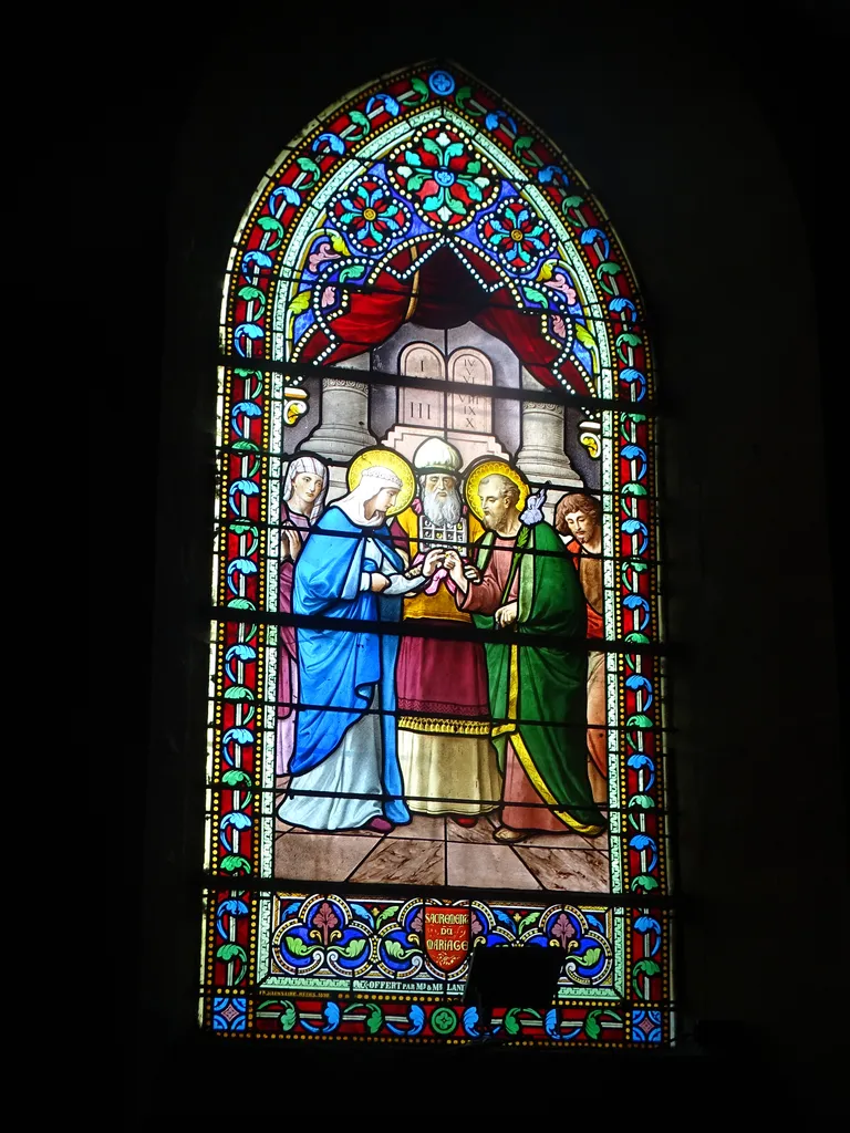 Vitrail Baie 10 : Sacrement du Mariage dans l'Église Saint-Germain de Fervaques