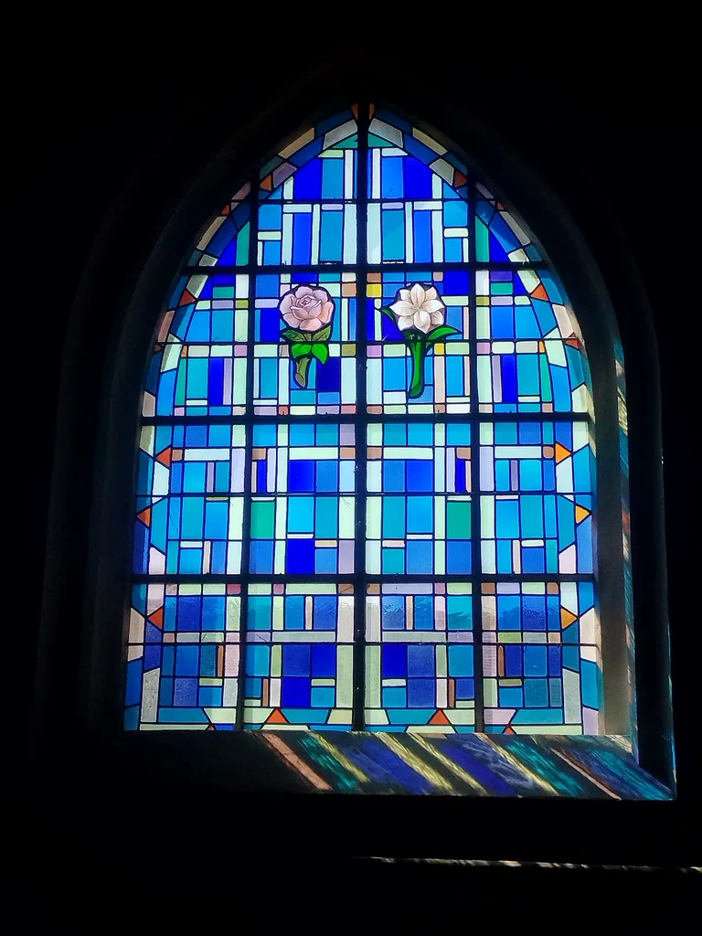 Vitrail Baie 2 de l'Église de la Nativité-de-Notre-Dame à Hérouvillette