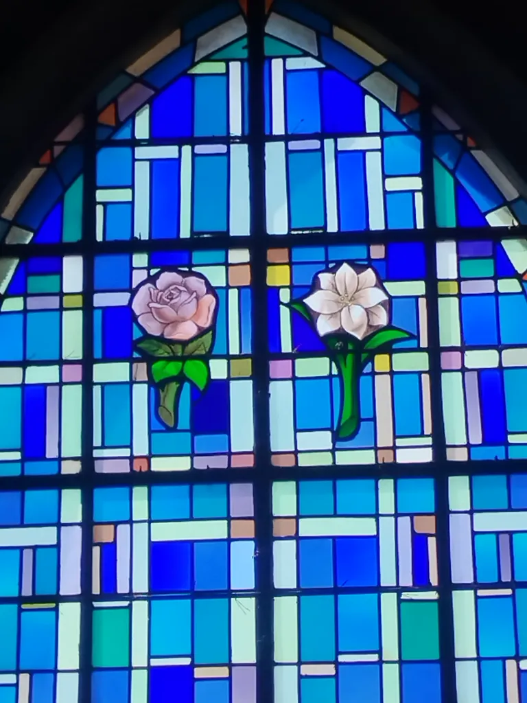 Vitrail Baie 2 de l'Église de la Nativité-de-Notre-Dame à Hérouvillette