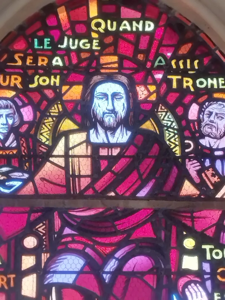 Vitrail Baie 00 : Le Jugement dernier dans la Chapelle Saint-Joseph du Hôme à Varaville