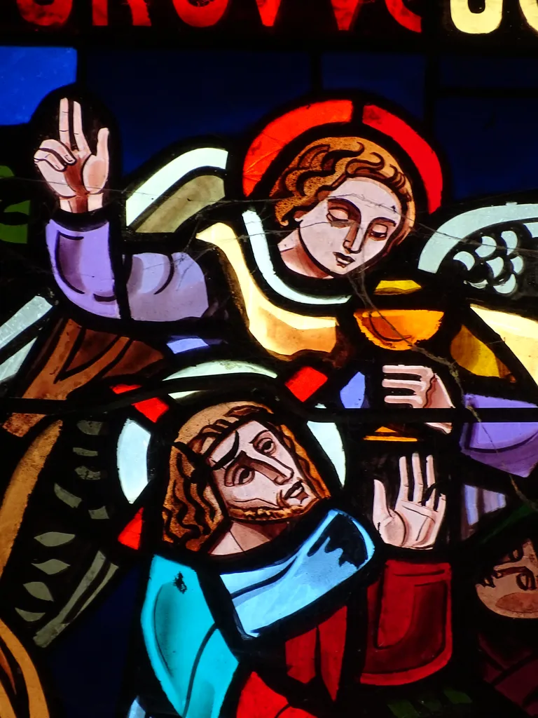 Vitrail Baie 1 : Jésus est présenté au Temple, Marie retrouve Jésus... dans la Chapelle du Petit Lourdes à Hérouville-Saint-Clair