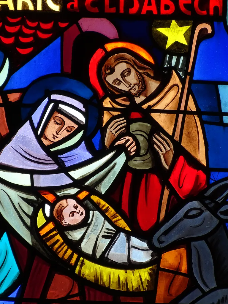 Vitrail Baie 3 : L'Annonce faite à Marie, Visitation de Marie à Élisabeth... dans la Chapelle du Petit Lourdes à Hérouville-Saint-Clair